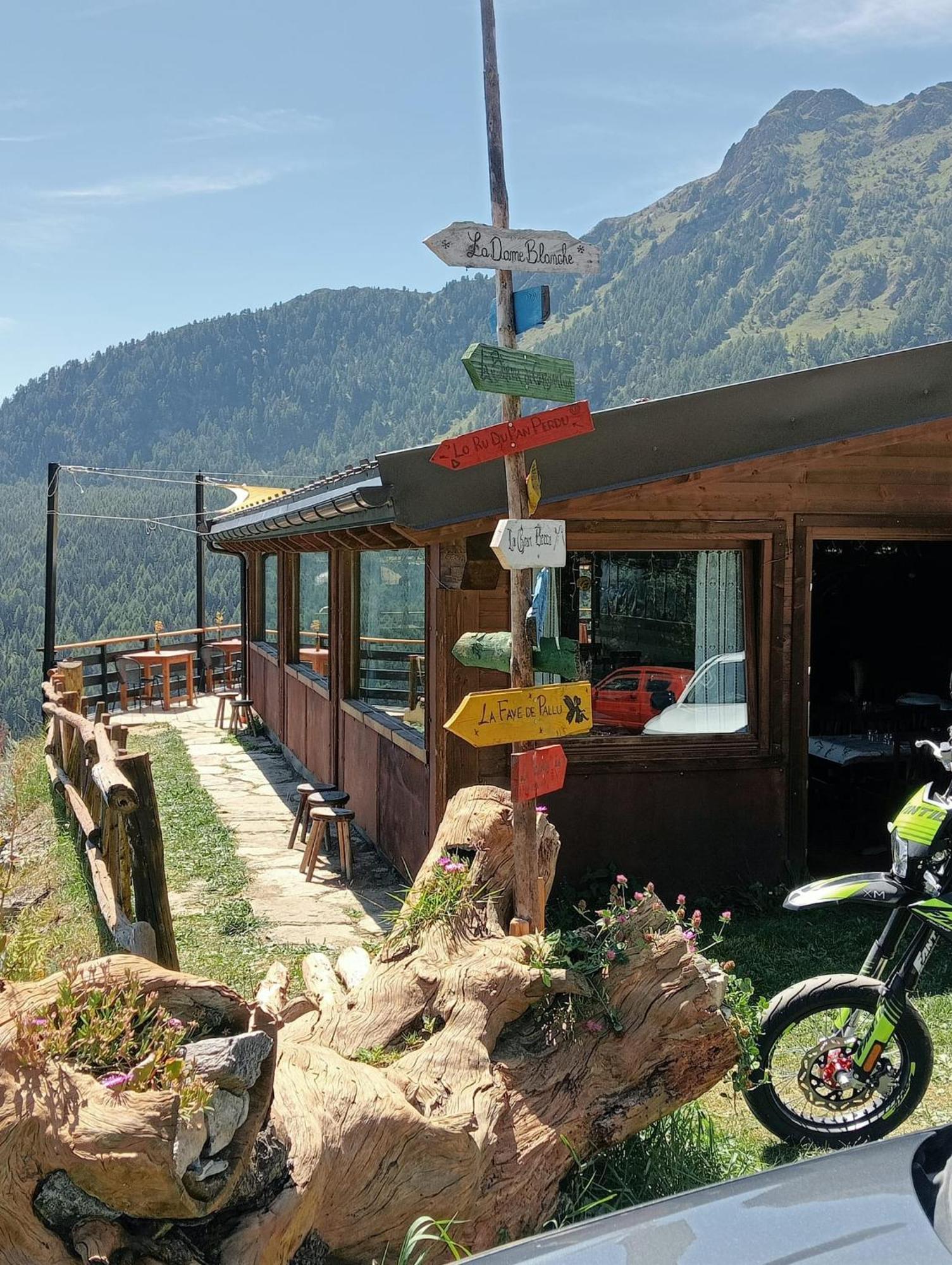 Home Sweet Home Antey-Saint-Andre Ngoại thất bức ảnh